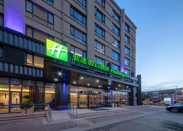 Holiday Inn Express Zhangjiagang East By Ihg