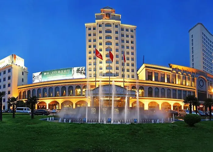 Zhangjiagang Guomao Hotel